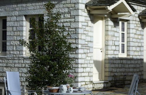Ano Pedina House | A charming19th stone village house with French Provencal style