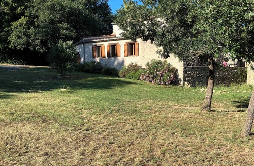 Vezenobres House | A Haven for Nature Lovers