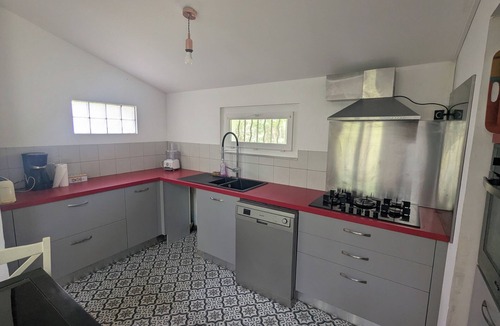 Ginasservis House | A haven of peace under the oaks