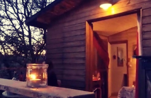 Barjols Cabin | A sweet week in a tree house in Provence