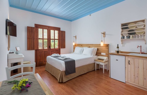 Pedi House | A Symi Residences