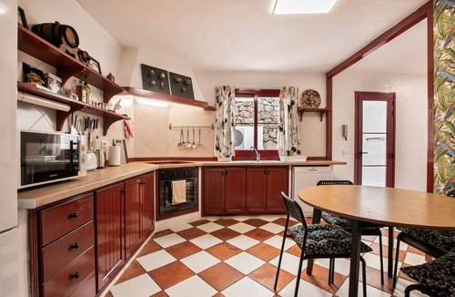 Montijos Villa | 'Abejera' with Sea View, Private Terrace and Wi-Fi