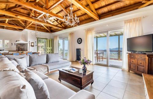 Skopelos Villa | Aegean View Villa - Sea View Family Sanctuary