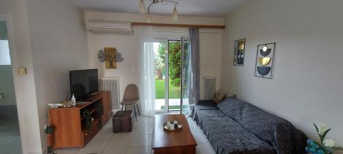 Paralias Villa | Aegean Villa
