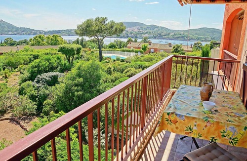 Agay Apartment | Agay Plage 100.1