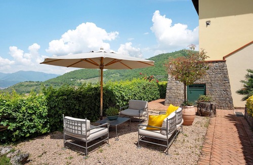 Fisciano Apartment | Agriturismo 'Comfortable Mini Apartment' with Mountain View, Wi-Fi and Air Conditioning