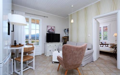 Kariotai House | Ailanto