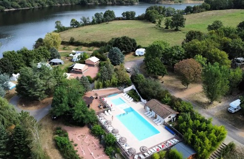 Saint-Paul-de-Vezelin Ski Chalet | Air-conditioned chalet/32m2/3 bedrooms/TV/Covered terrace 12 m² 6 people
