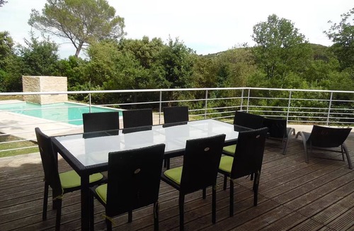 Collias House | Air-Conditioned House with Pool—Southern France