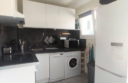 Cavaliere Beach Apartment | Air-conditioned waterfront studio in Cavalière/Le Lavandou
