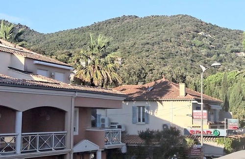 Cavaliere Beach Apartment | Air-conditioned waterfront studio in Cavalière/Le Lavandou