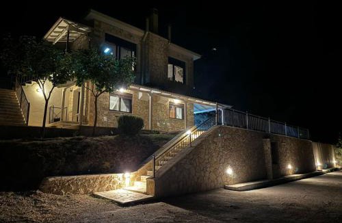 Synikia Mesi Trikalon Apartment | Alafe Relax & View