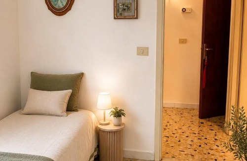 Vallecorsa Apartment | Alba Holiday