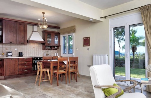 Lefkada Town Villa | Alea Resort- Dioni-Luxury private villa with pool-a great sea view-dreamy sunset