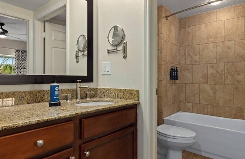 Kissimmee Resort | All Suite Resort near Old Town Amusement Park and Disney World