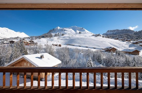 Le Chinaillon Apartment | Almet 6 : Grand Confort et Vue Panoramique