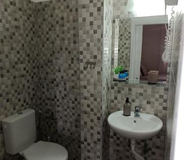 Nea Mesagkala Apartment | Almirikirooms