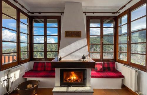 Krionerion House | Alonia Forest House