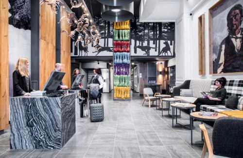 Chamonix City Centre Hotel | Alpina Eclectic Hotel