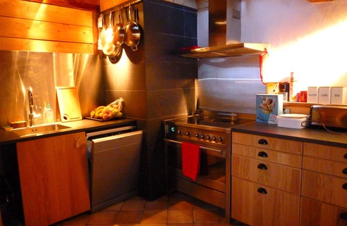 Arc-1600 Ski Chalet | Alpine chalet Les Arcs 1600, pets allowed, shops 2 min ski away