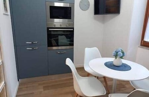 Salerno Apartment | Amalphia Home Apartment - Salerno (Campania, Italy)