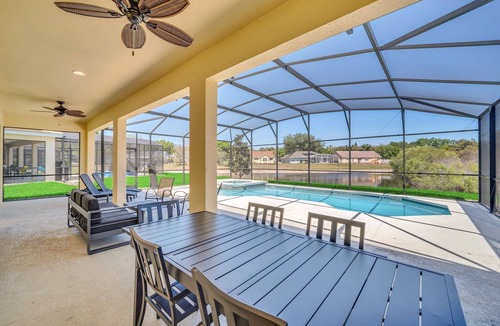 Loughman House | Amazing HOME W/POOL, GAME ROOM NEAR DISNEY, 8 BEDS