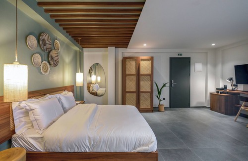 Paradhisos Hotel | Amyntas Seafront Hotel - Adults Only