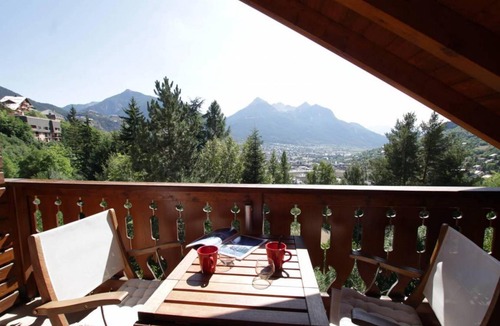 La Salle-les-Alpes Apartment | Ancienne Ferme de Village