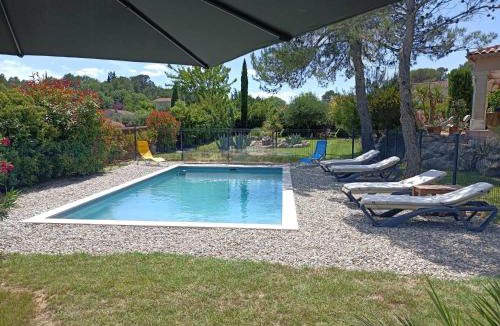 Massillargues-Attuech House | Anduze Gîte Les Pins au "Petit Clos des Cigales"