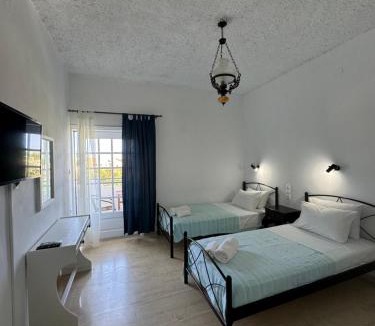 Gerani Apartment | Anemomilos Studios