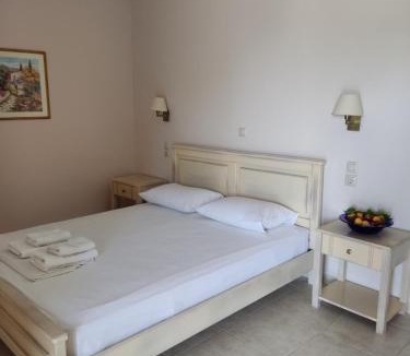Kariotai Apartment | Anesis Village Studios and Apartments