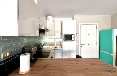Cabo Blanco Apartment | Apartamento La Mar, Arona