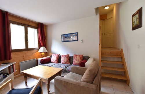 La Chapelle-d'Abondance Apartment | Apartment in La Chapelle near Ski Lift