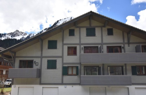 La Chapelle-d'Abondance Apartment | Apartment in La Chapelle near Ski Lift