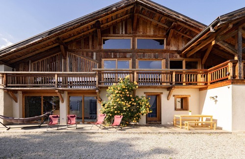 Saint-Gervais-les-Bains Apartment | Apartment "Ferme de Faustine 1 - Pool" with Mountain Views, Shared Pool, and Wi-Fi