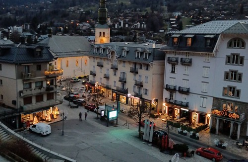Saint-Gervais-les-Bains Apartment | Apartment "Paradiso" with Mountain View, Balcony & Wi-Fi
