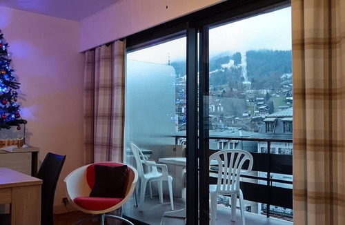 Saint-Gervais-les-Bains Apartment | Apartment "Paradiso" with Mountain View, Balcony & Wi-Fi