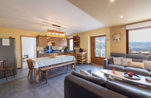 Saint-Gervais-les-Bains Apartment | Apartment "Le Pacardou" with Mountain View, Private Terrace and Wi-Fi