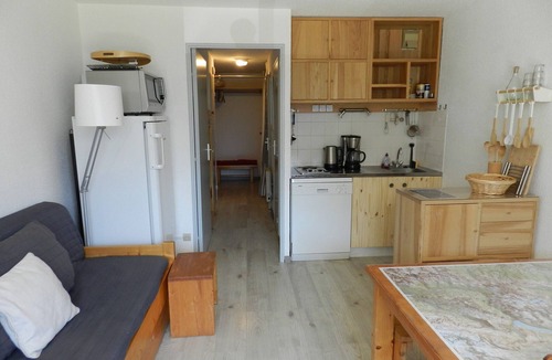 Le Pleynet Apartment | Apartment 6 pax, 1 cabin, ski-in/ski-out, balcony, elevator