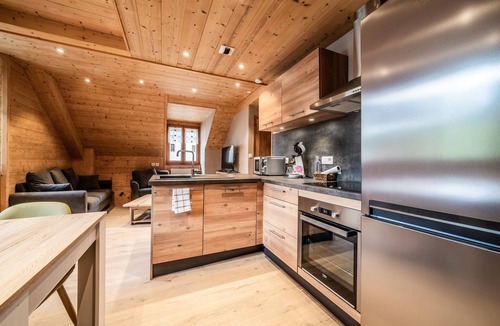 Abondance Apartment | Apartment 'Apartment 1 in the Abbey - Maxit' with Wi-Fi