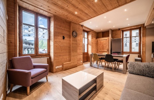 Abondance Apartment | Apartment 'Apartment 3 in the Abbey - Maxit' with Wi-Fi