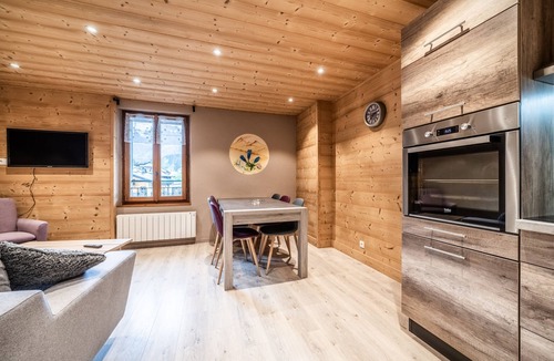Abondance Apartment | Apartment 'Appartement 2 Dans l'Abbaye - Maxit' with Wi-Fi