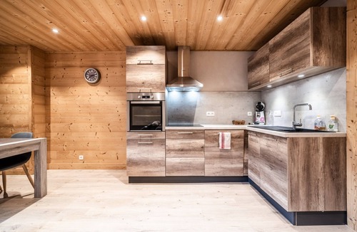 Abondance Apartment | Apartment 'Appartement 2 Dans l'Abbaye - Maxit' with Wi-Fi