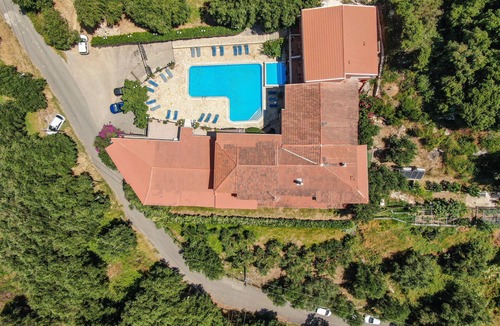 Lakones Apartment | Apartment Arianna 10 with Sea View, Shared Pool & Wi-Fi