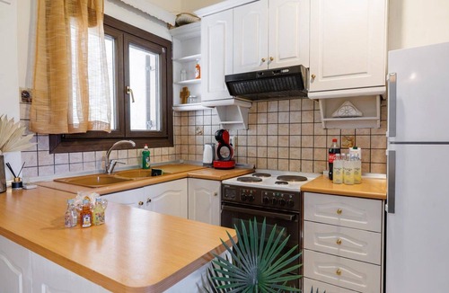 Corfu Apartment | Apartment 'Breathing 1' with Mountain View, Wi-Fi and Air Conditioning