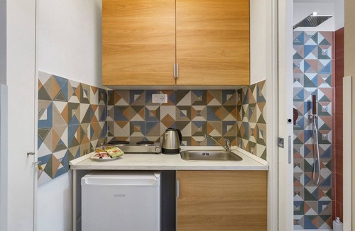 Historical Downtown Salerno Apartment | Apartment 'Casa Mia Civico14' with Wi-Fi and Air Conditioning