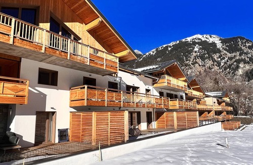 Champagny-en-Vanoise Apartment | Apartment Champagny-en-Vanoise, 2 bedrooms, 6 persons
