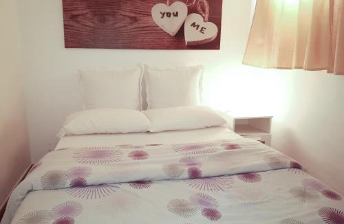 Arona Apartment | Apartment Chaparral Complex