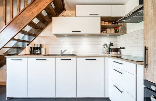 Albiez-le-Vieux Apartment | Apartment 'Charmant Duplex Au Pied Des Pistes' with Mountain View, Balcony and Wi-Fi