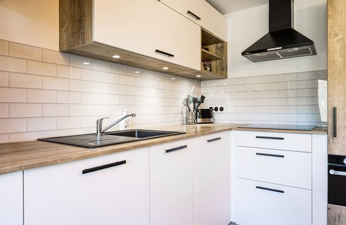 Albiez-le-Vieux Apartment | Apartment 'Charmant Duplex Au Pied Des Pistes' with Mountain View, Balcony and Wi-Fi
